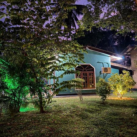 Greenwood Hotel Сігірія Екстер'єр фото